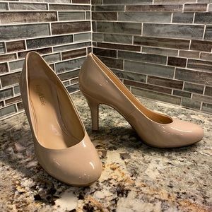Kelly & Katie Taupe Heel